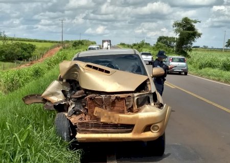 Batayporã - Acidente envolvendo duas caminhonetes na MS-276 deixa um ferido