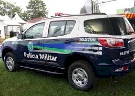 Polícia resgata irmãos que eram agredidos e queimados com cigarros pelos pais