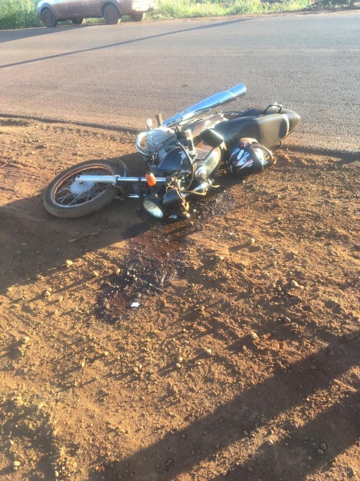 homem sai para comprar pão e morre após colisão entre carro e moto