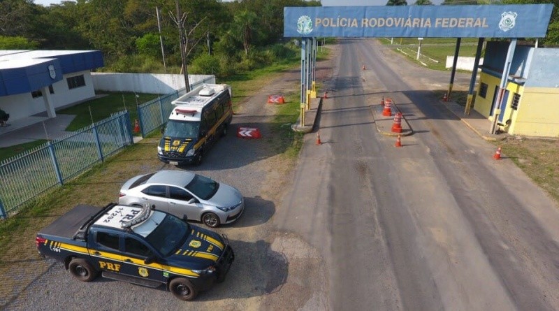 PRF frustra golpe em locadoras ao recuperar quatro veículos e prender quadrilha na região de Corumbá (MS)