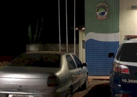 Força Tática da Polícia Militar em Deodápolis apreende veículo com suspeita de adulteração