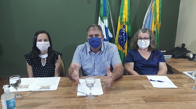 NOVO HORIZONTE DO SUL: Prefeito Marcílio e sua equipe apresenta boletim do covid-19