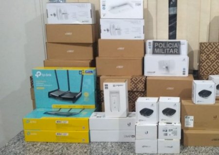 Anaurilândia - Polícia Militar apreende mercadorias de descaminho na Barreira Sanitária Ofaié