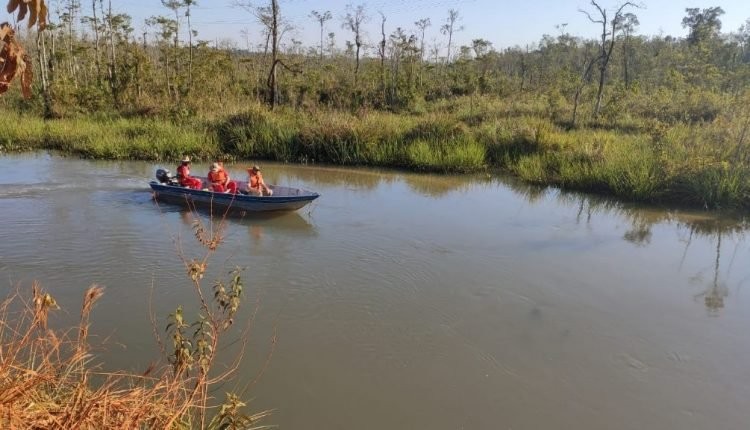 Bombeiros encontram corpo de homem desaparecido no rio Samambaia em Batayporã