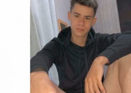 Jovem morre em acidente de moto.