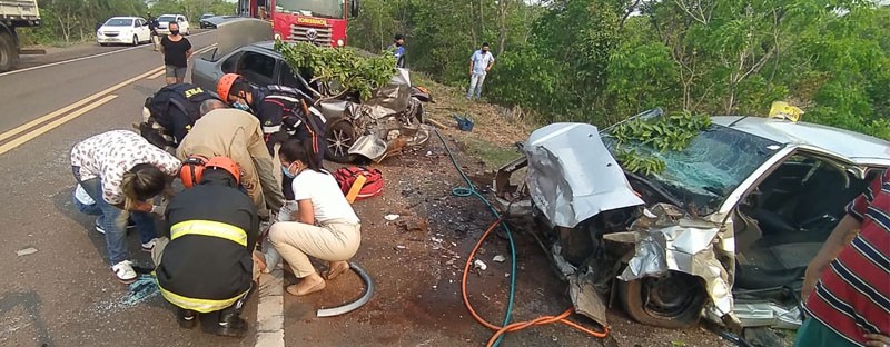 Acidente na BR-262 deixa duas vitimas fatais.