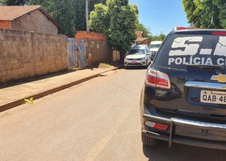 Filha encontra mãe morta com ferimentos na cabeça