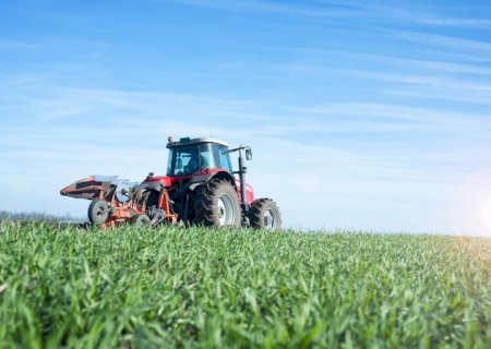 Nova plataforma permite o registro gratuito de tratores e máquinas agrícolas