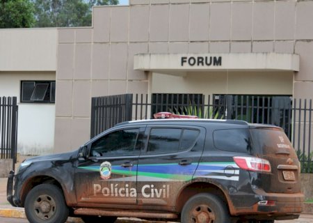 Trio de Nova Andradina é preso furtando cana de açúcar da Usina Laguna