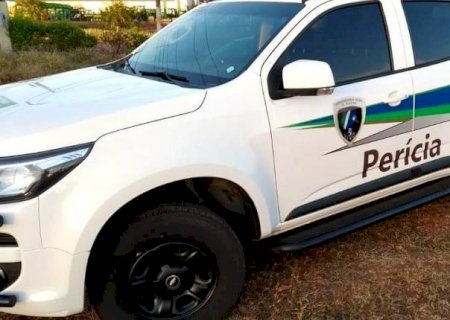 Caminhoneiro morre prensado por carreta em pátio de empresa de MS