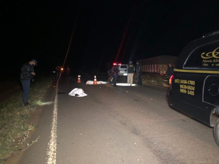 Em Nova Alvorada do Sul, na rodovia MS-145, Colisão entre carreta e moto deixa dois mortos