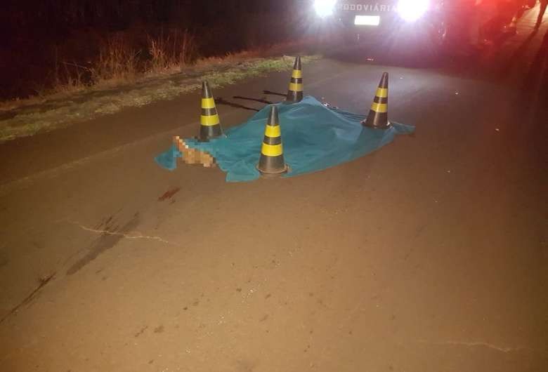 Ciclista morre após ser atropelado por caminhão tanque na MS-276