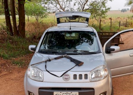Polícia Militar Ambiental de Naviraí prende carpinteiro com espingarda de caça