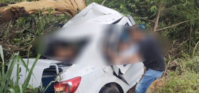 Duas mulheres morrem em acidente com carro na BR-262