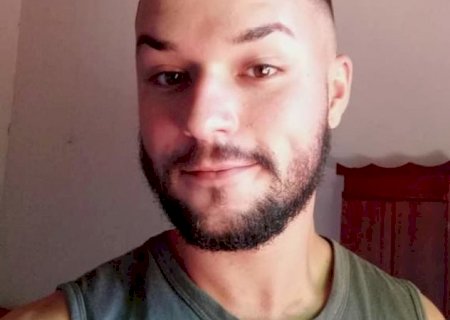 Acidente entre carro e moto mata jovem de 23 anos na BR-158, em MS