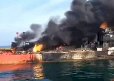 MÍSSIL DESTRÓI MEGA NAVIOS DE FERTILIZANTES E GRÃOS