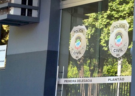 Agiota é preso após ameaçar família e matar Pitbull a tiros