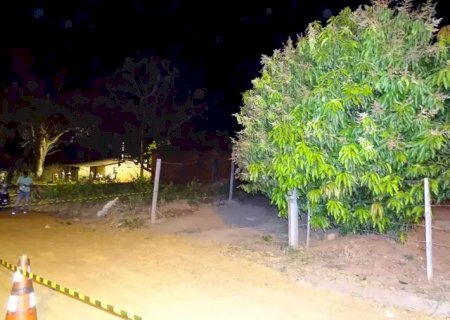 Homem é morto em confronto com a PM após trocar moto por arma furtada.