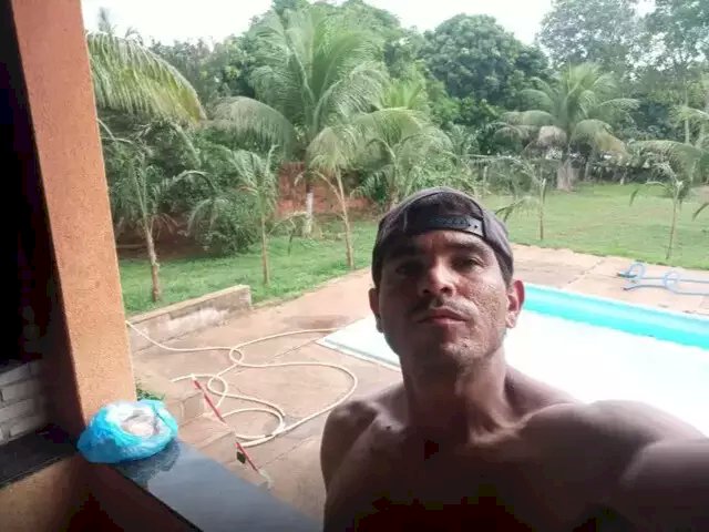 Com pés e mãos amarrados, homem é achado morto às margens da BR-158 .