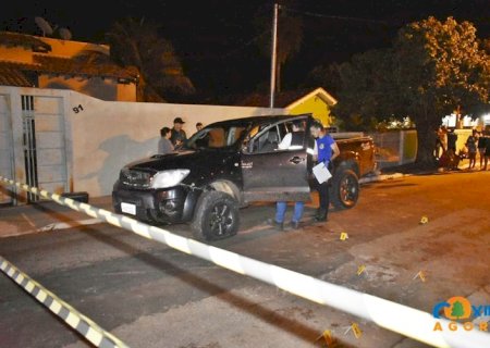 Bugão é executado a tiros por dupla em motocicleta.