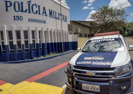 Batayporã -PM presta socorro a vítima após sofrer agressão física (lesão corporal dolosa).