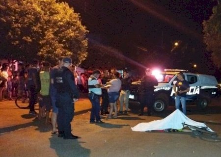 Jovem é assassinado com três tiros na cabeça e um no peito.