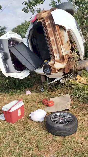 Criança de 2 anos morre em acidente após carro capotar na MS-450 na saída de festa julina