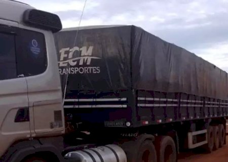 Motorista de Batayporã é mantido em cárcere no Paraná durante roubo de caminhão.