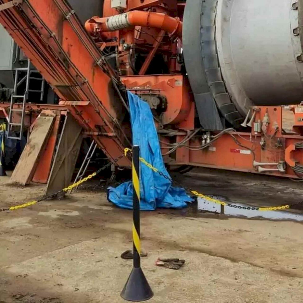 Trabalhador morre triturado ao fazer manutenção em máquina de asfalto