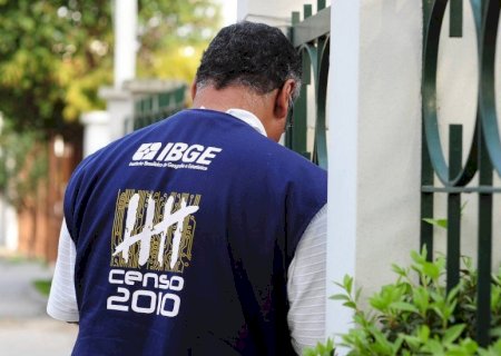 Censo 2022: mulheres são maioria em todas as regiões pela primeira vez.
