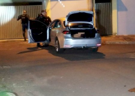 Dupla de assaltantes morre em confronto com policiais do DOF