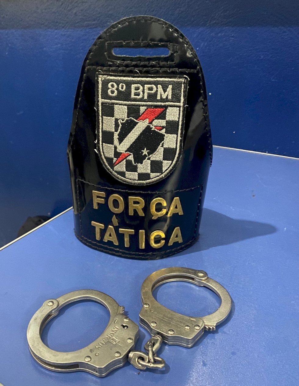 Polícia Militar prende mulher que era procurada pela justiça em Batayporã