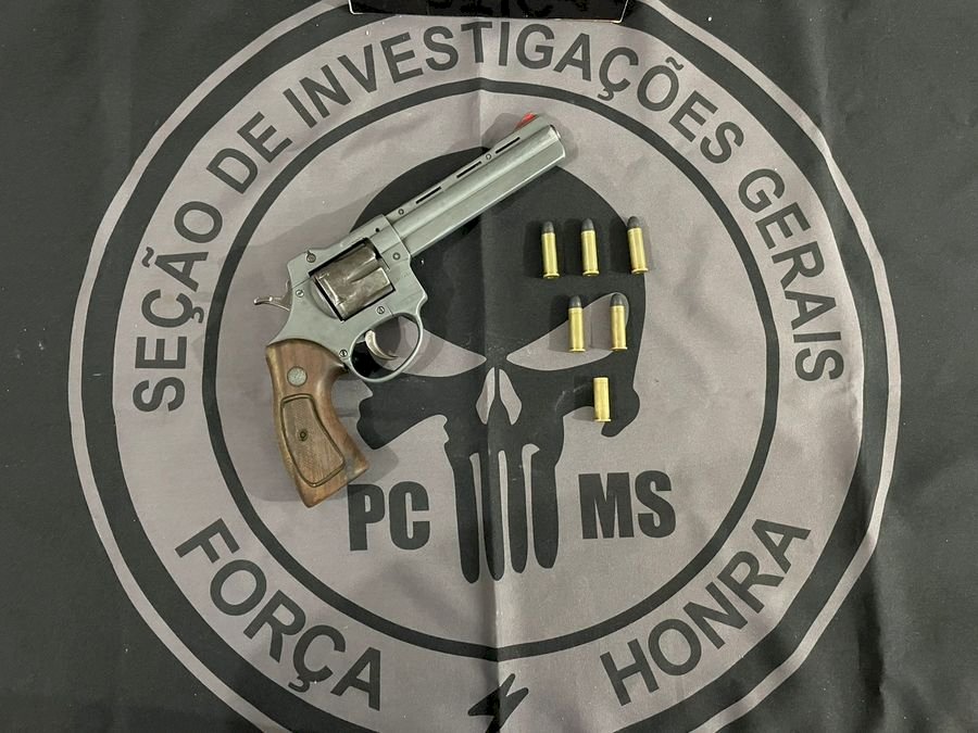 NOVA ANDRADINA - Policia Civil prende em flagrante autor pela pratica de crime de posse ilegal de arma de fogo