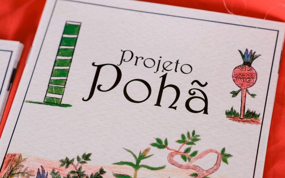 Com apoio do Programa A União Faz a Vida, escola lança livro sobre plantas medicinais