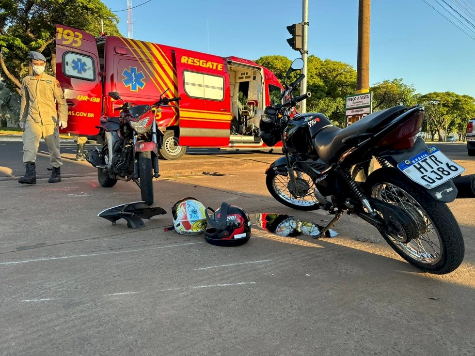 Acidente entre motos deixa dois feridos em Nova Andradina