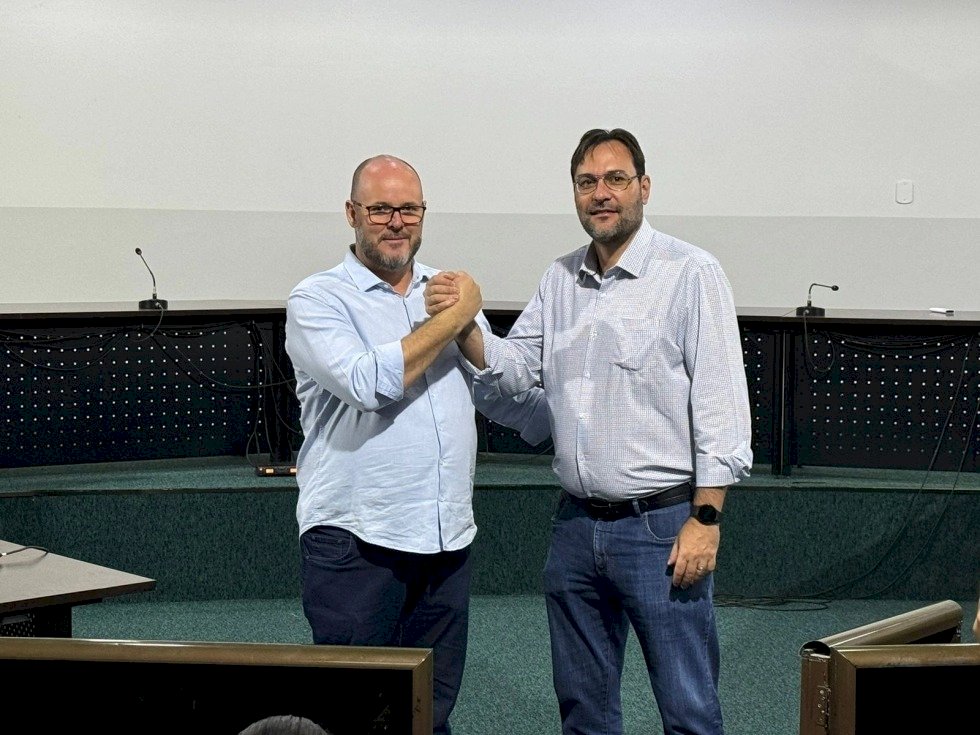 Nova Andradina: Briga por cargos nos bastidores, poderá trazer problemas a Leandro Fedossi a partir de 2025