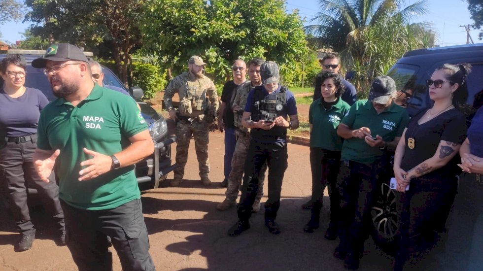 Polícia Civil e MAPA deflagram operação “OPATE” e prendem três pessoas por irregularidades em alimentos e agrotóxicos em Deodápolis