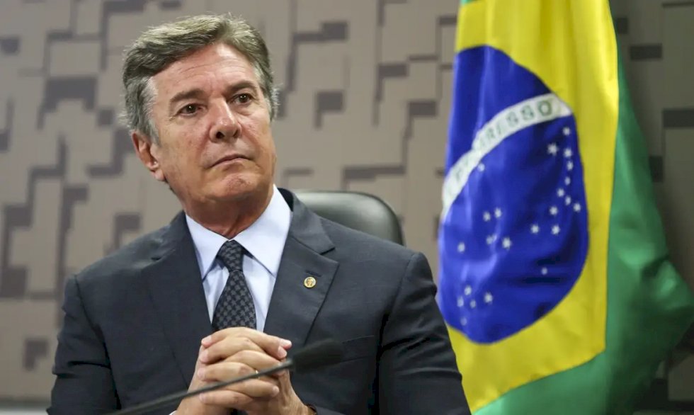 Moraes manda prender ex-presidente Fernando Collor