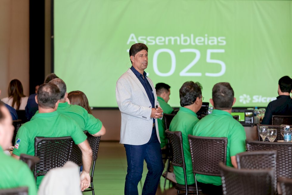 Associados da Sicredi Centro-Sul MS/BA definem os rumos da Cooperativa para 2025 em Assembleia Geral Ordinária e Extraordinária