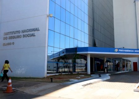 INSS: 13º antecipado injetará R$ 73,3 bi na economia; veja calendário