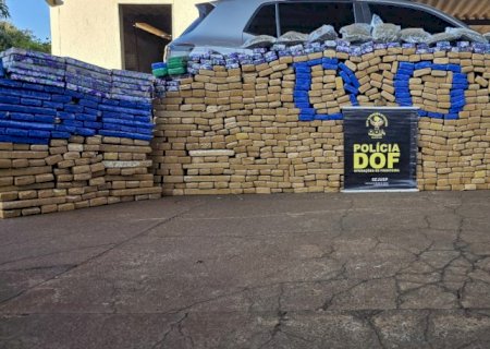 DOF recupera veículo furtado em Pernambuco com mais de uma tonelada de drogas