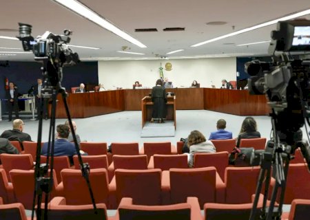 Por unanimidade, STF torna mais sete réus por trama golpista
