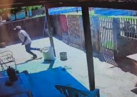 Homem vai atender ao portão de casa e é executado a tiros em MS