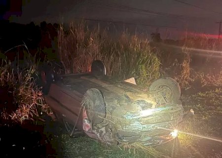 Acidente na BR-163 deixa um morto e uma mulher ferida