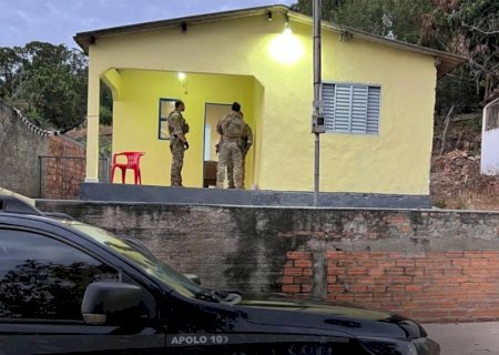Mulher é presa em MT por suspeita de envolvimento em sequência de homicídios em Nova Andradina