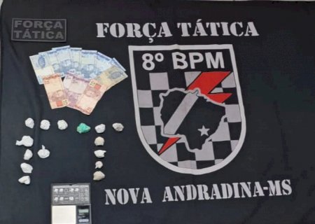 Ivinhema - Polícia Militar conduz homem de 36 anos por tráfico de drogas no bairro Triguina