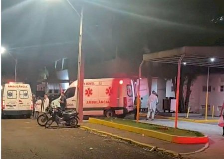 Dourados: Ambulâncias de vários municípios formam fila no Hospital Evangélico com pacientes cardíacos