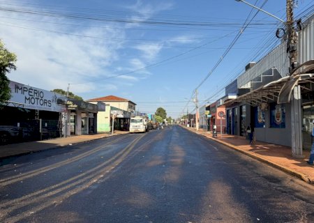 Angélica: Prefeitura amplia recapeamento da Rua Stefan Dudas até a avenida Antônio Basílio de Lima