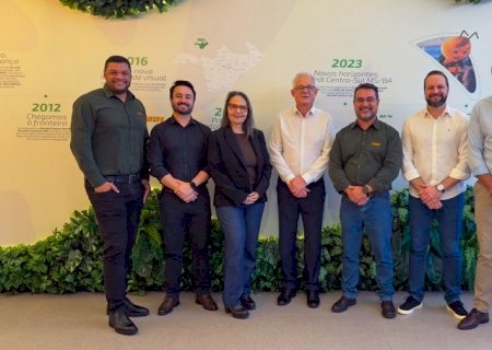 Presidente da SicrediPar visita Sicredi Centro-Sul MS/BA e acompanha projetos de impacto regional